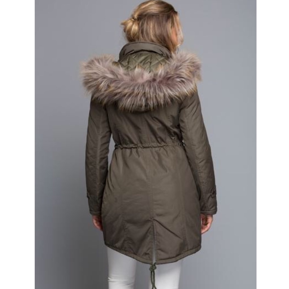 LAST 1️⃣ Olive Faux Fur Hooded Coat - Picture 3 of 7